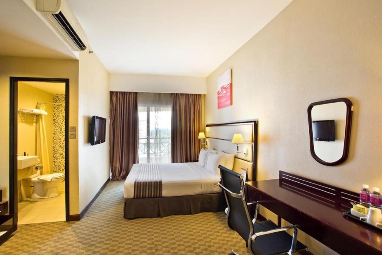 Silka Johor Bahru Otel Dış mekan fotoğraf